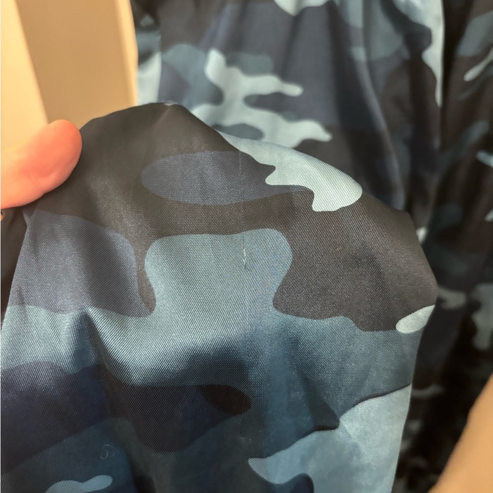 Cinq A Sept Giles High Waist Satin Jogger Pant Womens M Blue Camo Cargo Pocket - Picture 6 of 10